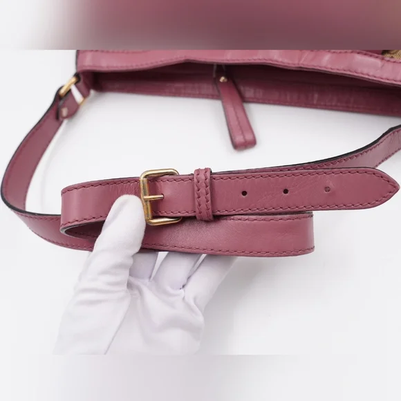 ❌️❌️SOLD❌️❌️CA51 💚 GUCCI Gg Monogram Canvas Sukey Crossbody Bag - Picture 9 of 13